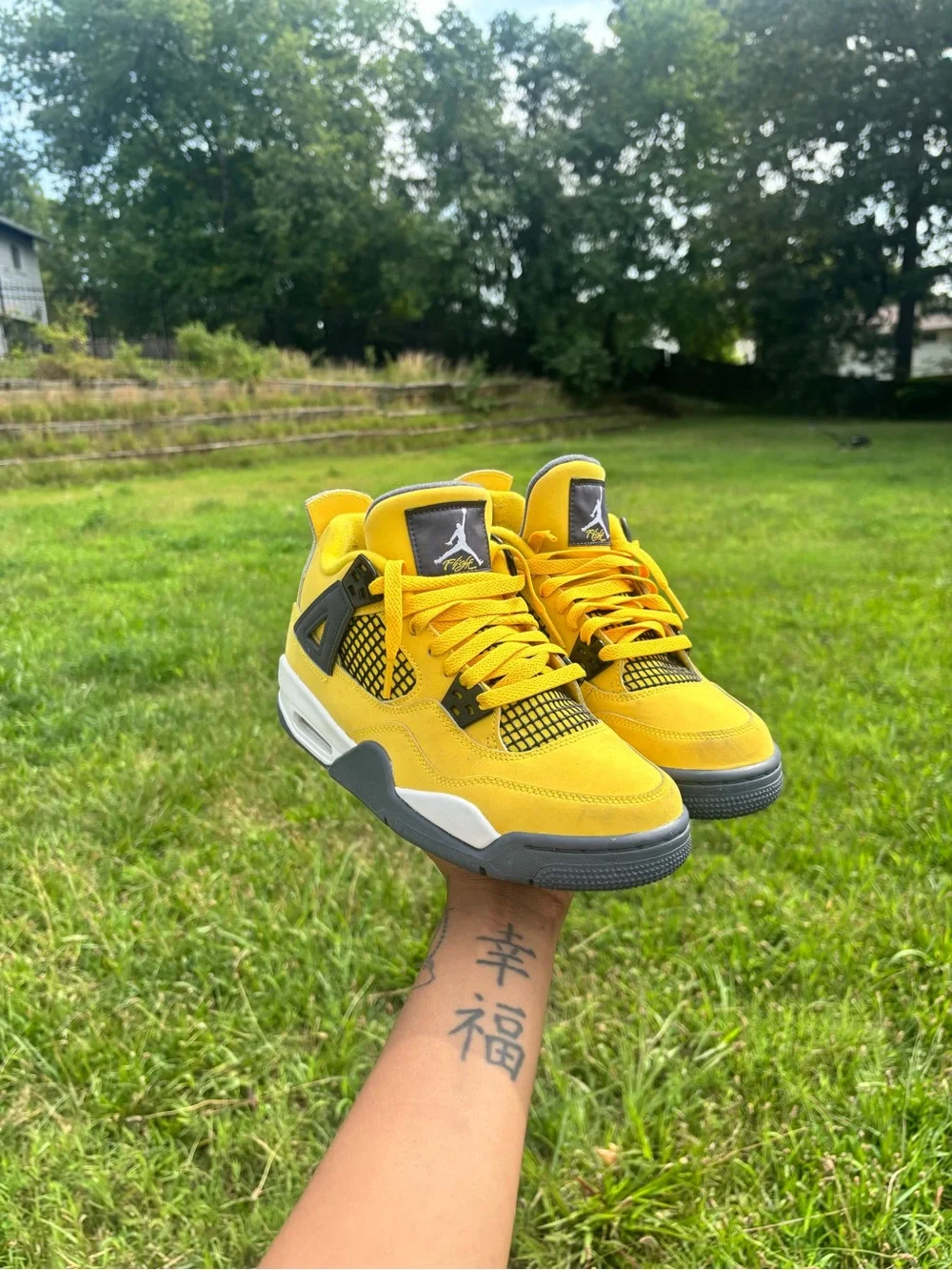 Jordan 4 Retro 